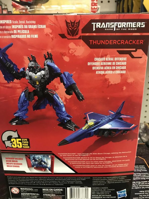 Studio Series Thundercracker Toys R Us Exclusive First Look In Package  (3 of 3)